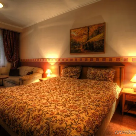 ホテル Grand - Boutique (adults Only) 4*