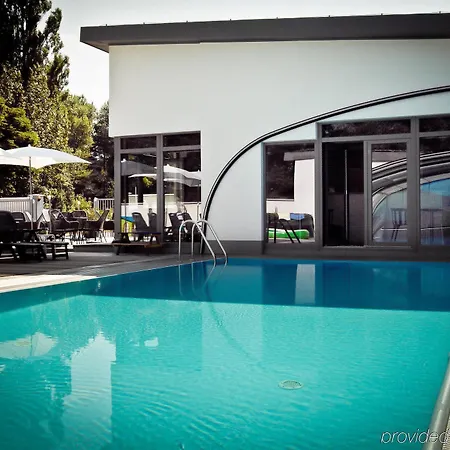 Grand Boutique With Privat Wellnes (adults Only) Piest'any