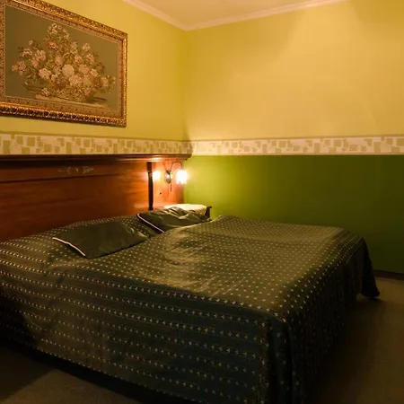 Grand - Business Boutique (adults Only) Пьештяни