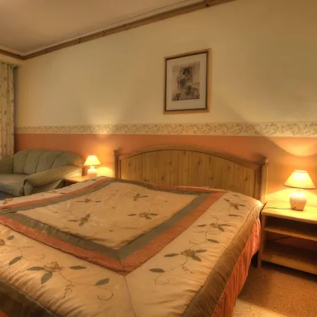 Grand - Business Boutique (adults Only)