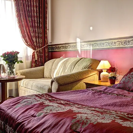 Grand - Business Boutique (adults Only)