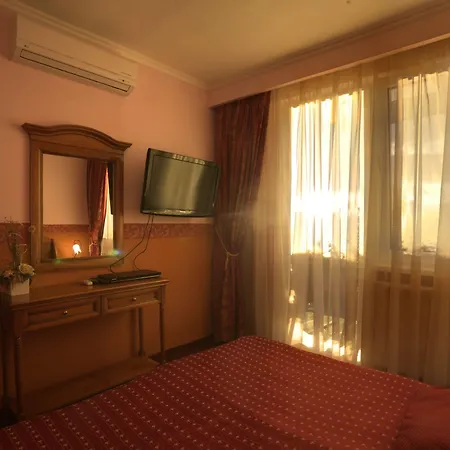 Отель Grand - Business Boutique (adults Only) Пьештяни