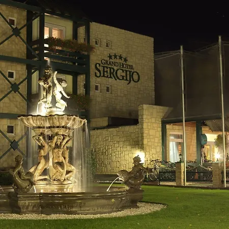 Grand - Business Boutique (adults Only)