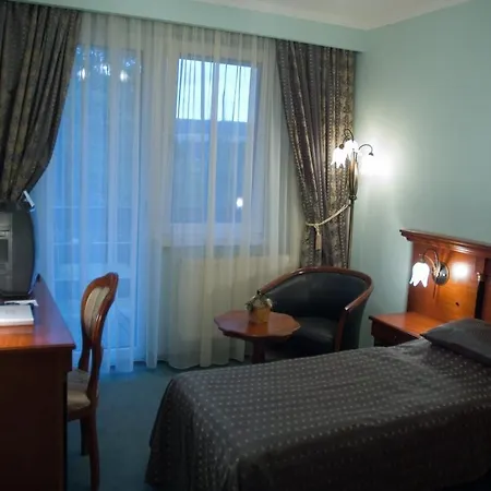 Hotel Grand - Business Boutique (adults Only) 4*
