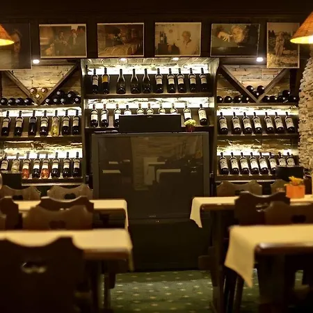 Grand - Business Boutique (adults Only) Piest'any