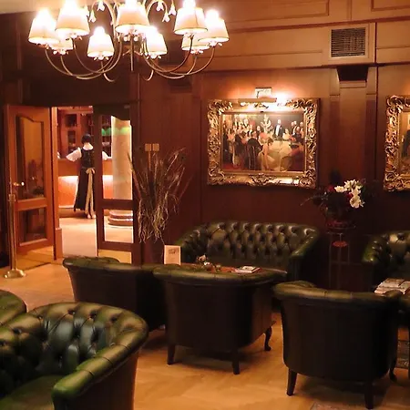 Grand - Business Boutique (adults Only) 4* Пьештяни