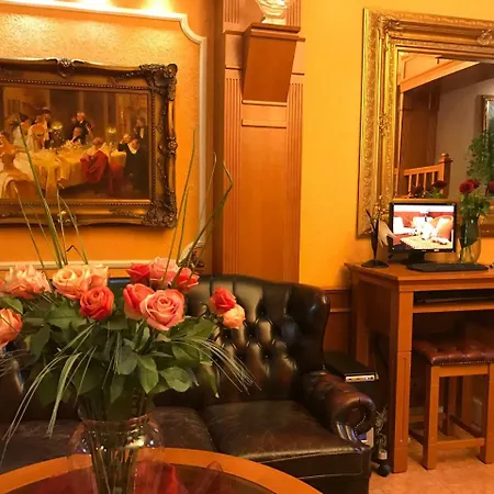 Hotel Grand Boutique With Privat Wellnes (adults Only) Piest'any